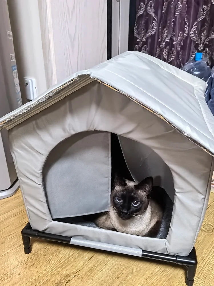 Outdoor Waterproof Pet House – All-Season Shelter for Stray Cats & Small Dogs