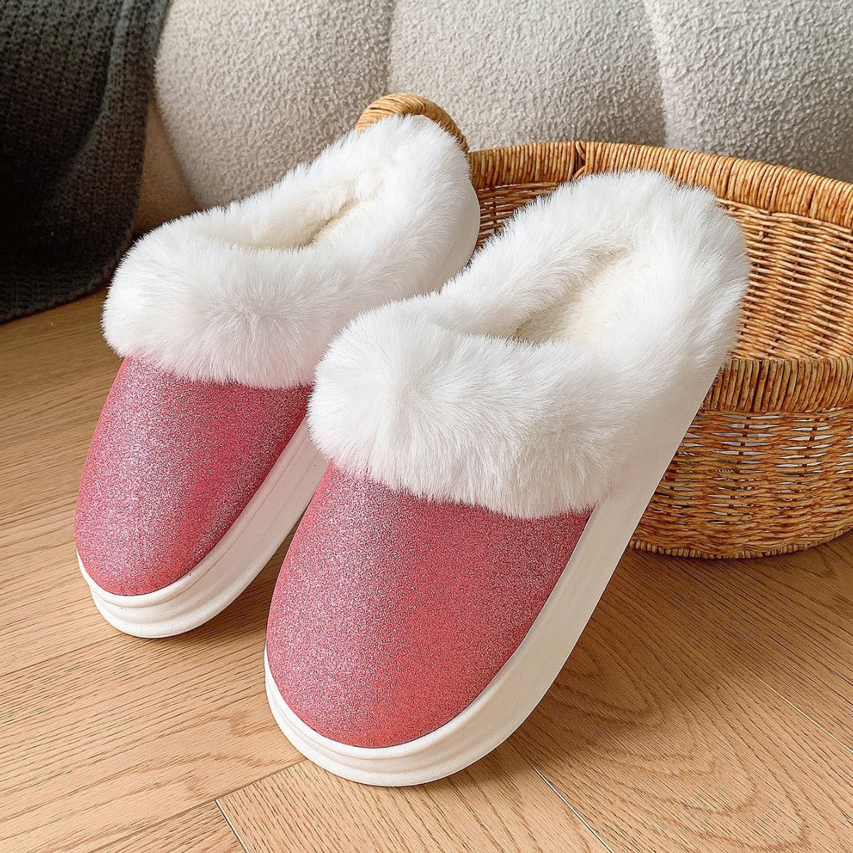 Fashion Frosted Sequined Plush Slippers Winter Warm Home Indoor Non-slip Bedroom Floor Fuzzy Slipper For Couple Women House Shoes