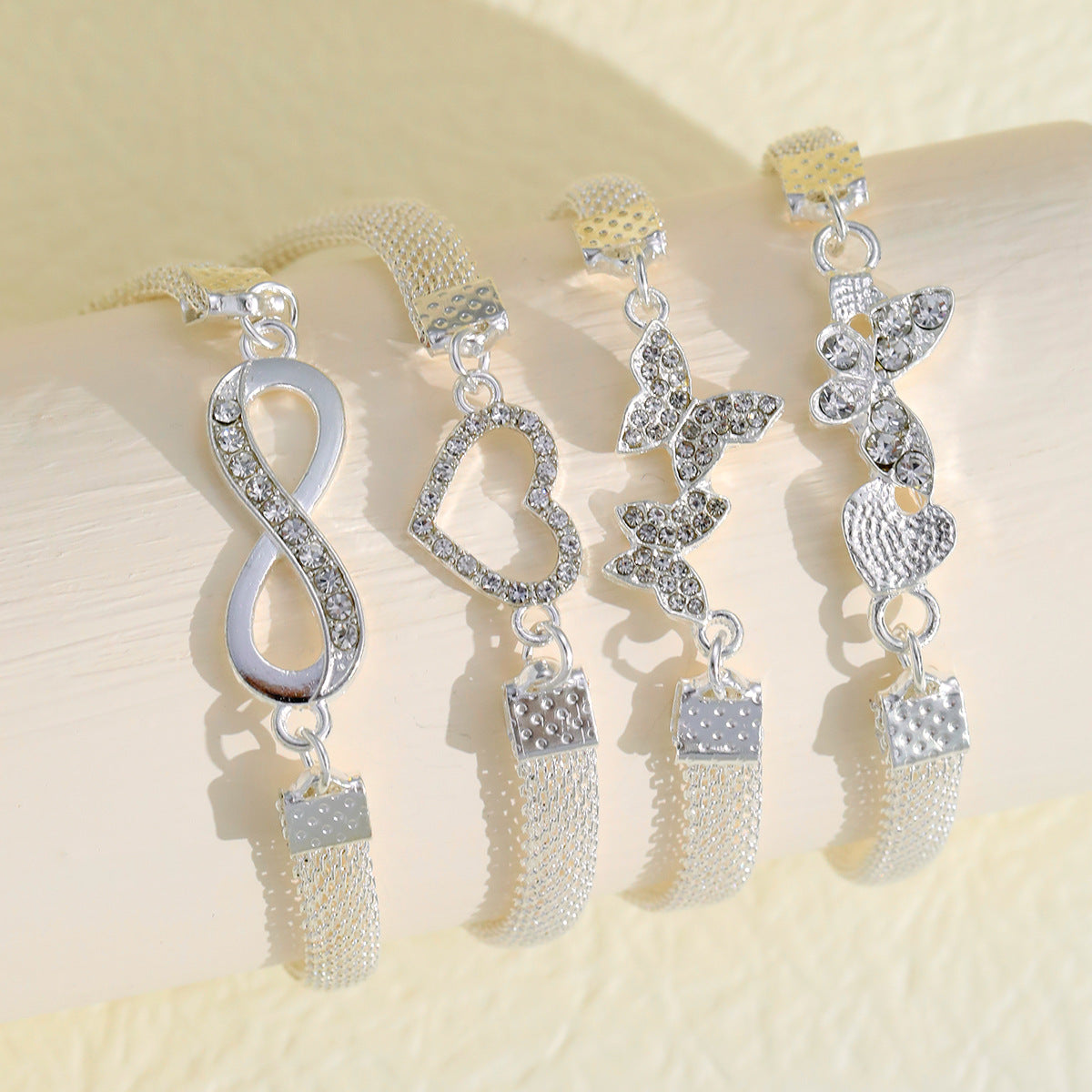 Infinite Diamond 8-word Anklet Creative Retro Alloy Anklet - PULSE MART