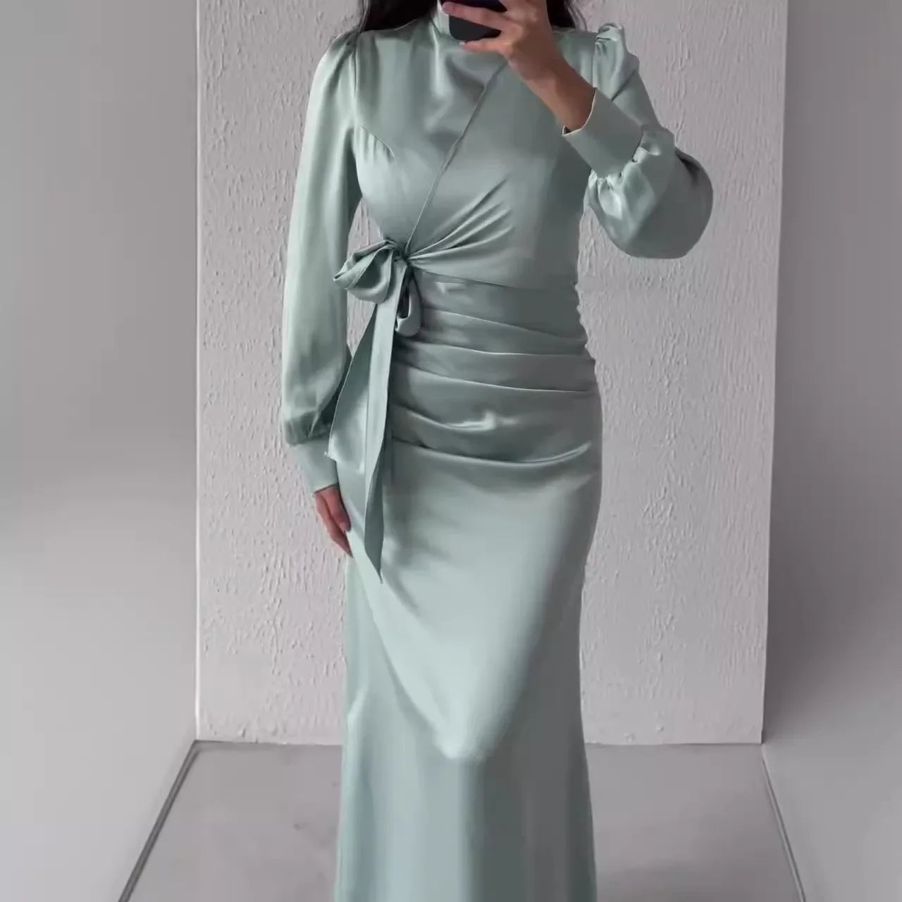 Elegant Satin Party Dress 2024 – Autumn Long Sleeve, Round Neck Skinny Evening Outfit