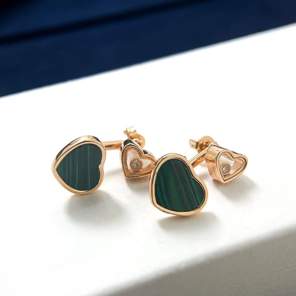 2025 New Fashionable Minimalist, Small and Popular, Exquisite Love Earrings for Women