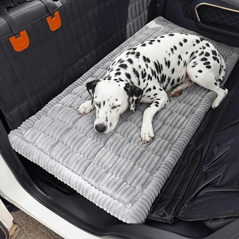 Summer Cooling Striped Dog Car Bed Mat, Washable Trunk Travel Cushion