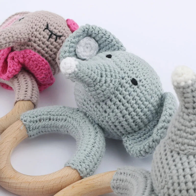 Amigurumi Cartoon Animal Baby Rattle Cute Wooden Ring Handhold Newborn Rattle Toys Handmade Pacifier Clips Kids Educational Toys - PULSE MART