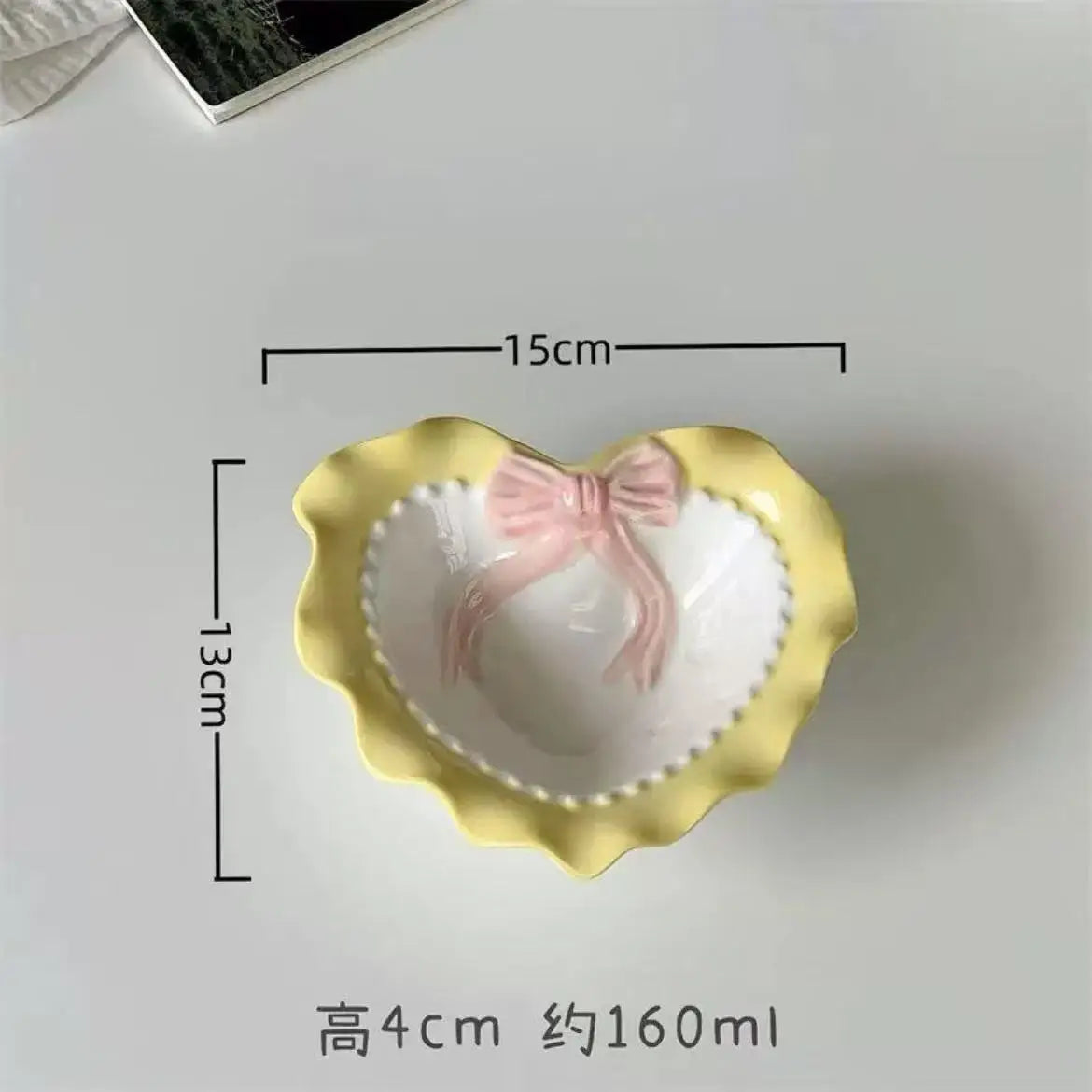 Love Heart Ceramic Cat Bowl – Elevated Large-Caliber Pet Food & Water Bowl for Cats & Small Dogs