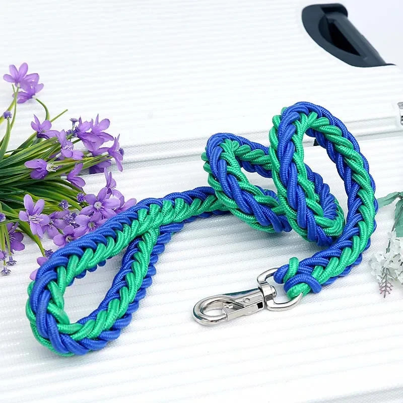 4.5ft Heavy Duty Braided Dog Leash - Durable Nylon Lead for All Sizes