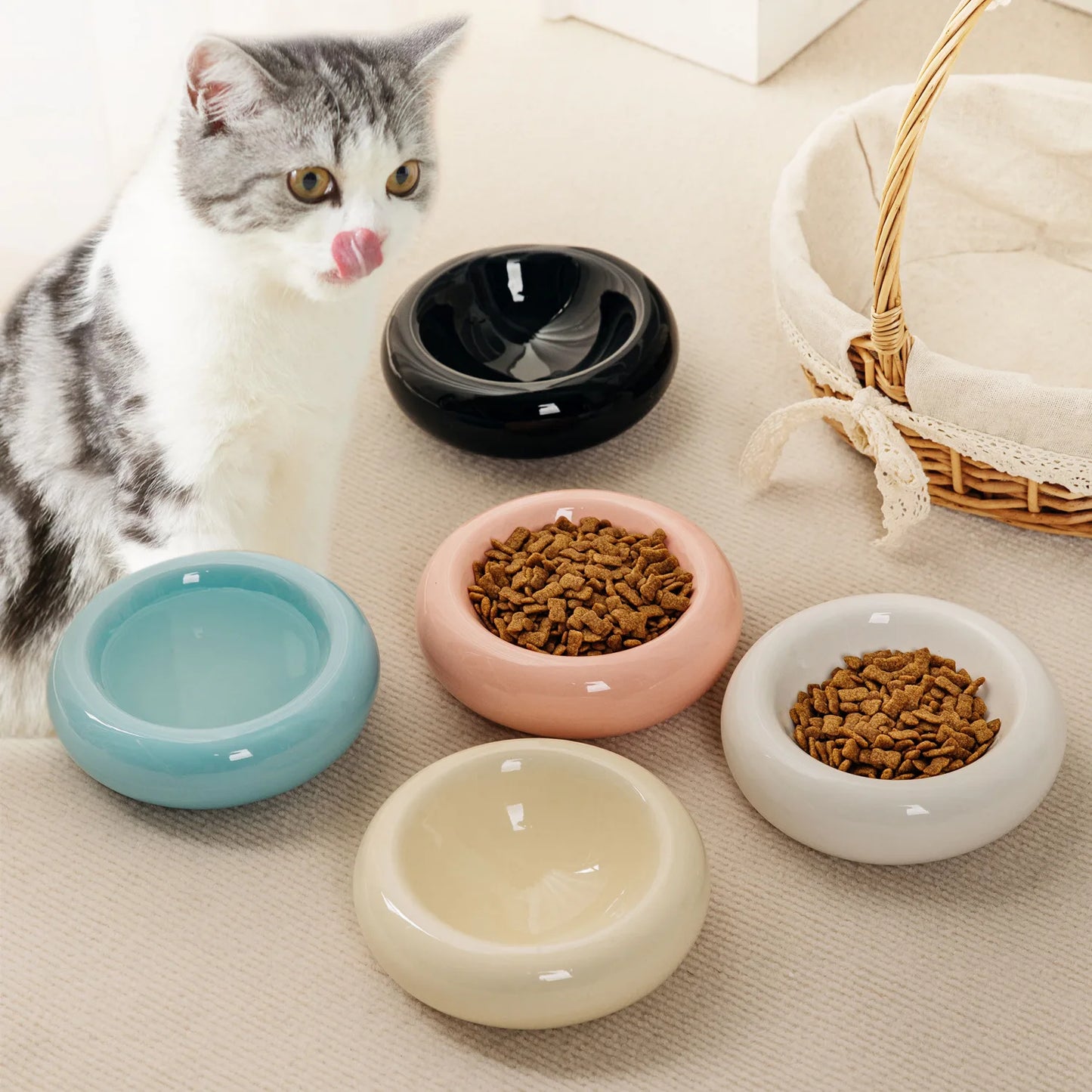 Ceramic Donut Cat Bowl – Non-Slip Anti-Tip Cat Food & Water Bowl for Cats & Small Pets
