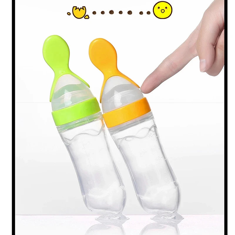 Infant Baby Squeezing Feeding Spoon Baby Silicone Baby Feeding Vegetable Fruit Bottle Baby Dish Scale spoon & hand towel set - PULSE MART