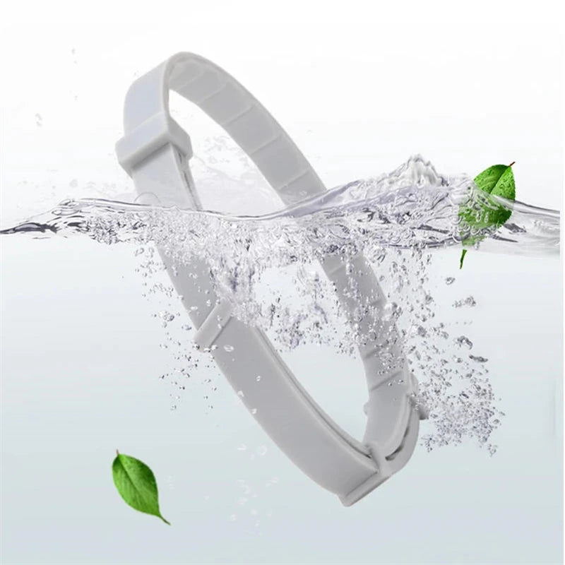 Adjustable Pet Collar for Dogs & Cats: 38cm and 72cm Sizes