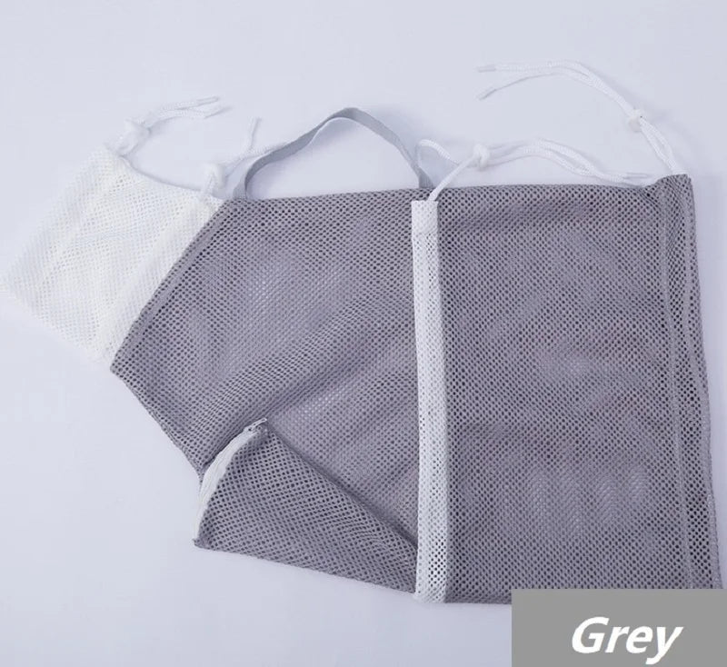 Cat Grooming Shower Bag – Adjustable Mesh Restraint Bag for Bathing & Nail Trimming