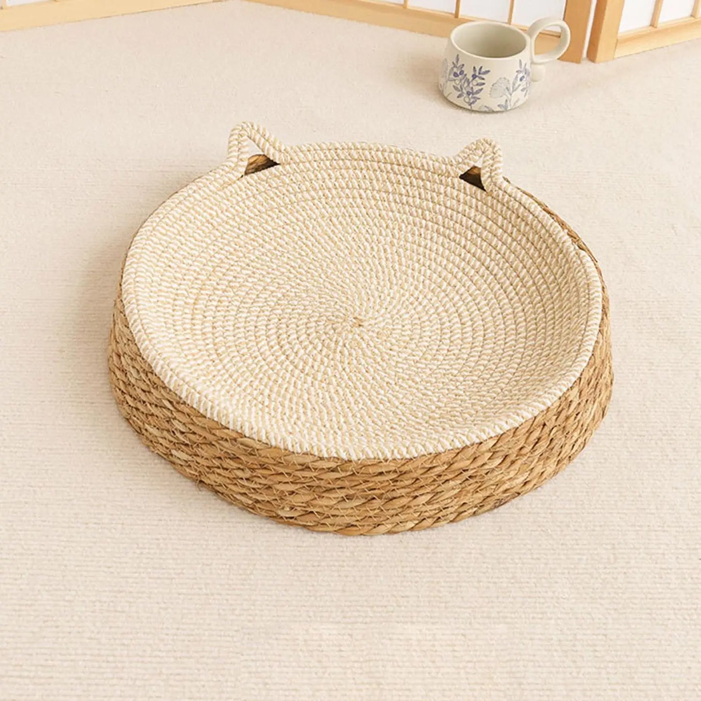 Natural Rattan Woven Cat Bed Sofa – Wear-Resistant Scratch Board Lounge