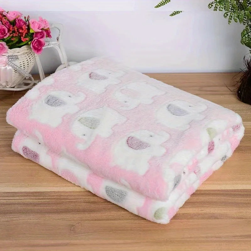The Ultra-Soft Flannel Fleece Calming Pet Blanket