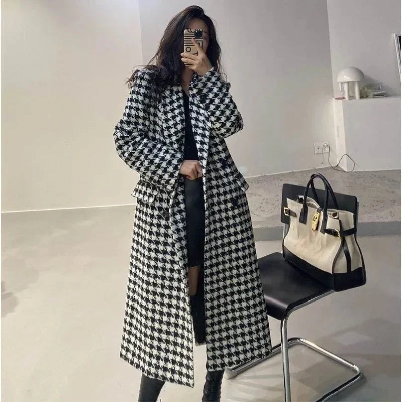 2025 Women’s Double-Breasted Woolen Coat – Korean Houndstooth Style - PULSE MART