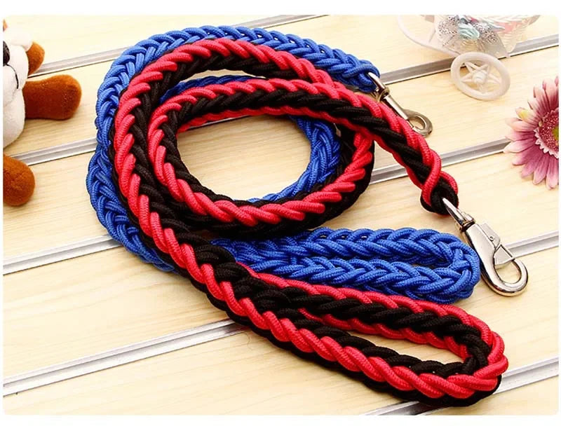4.5ft Heavy Duty Braided Dog Leash - Durable Nylon Lead for All Sizes