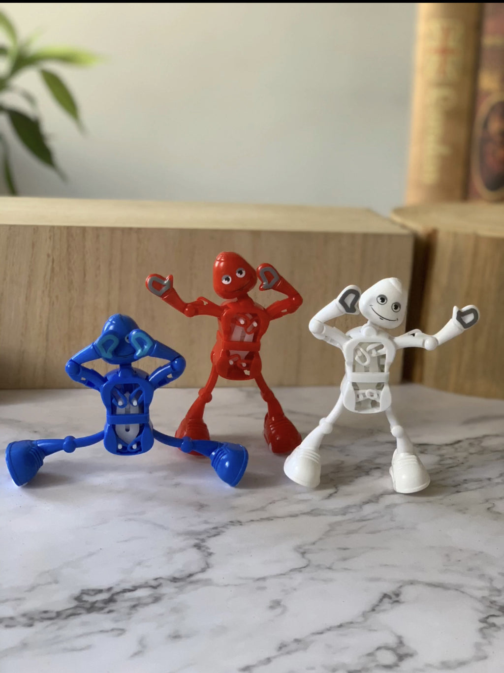 Dancing Robot Wind-up Toy